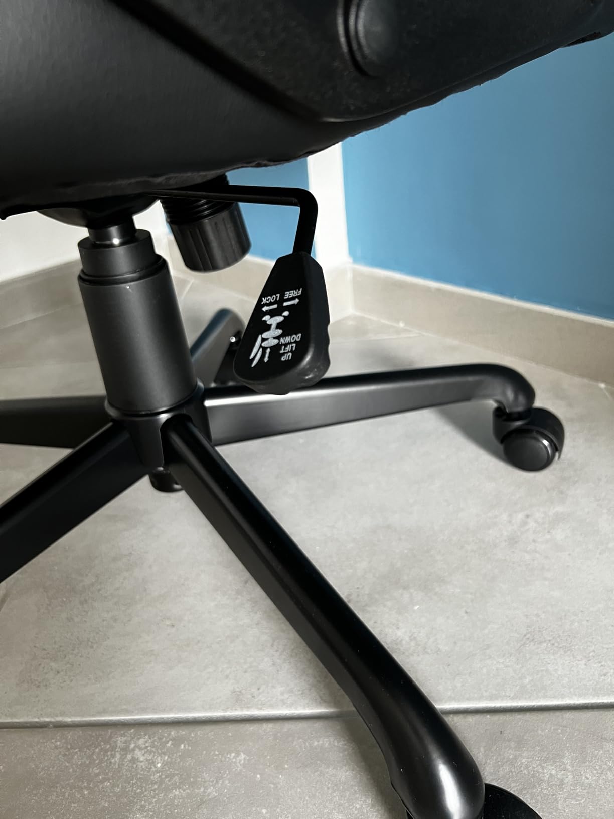 Songmics OBG066Q01 sedia ufficio blu acqua traspirante 150 kg
