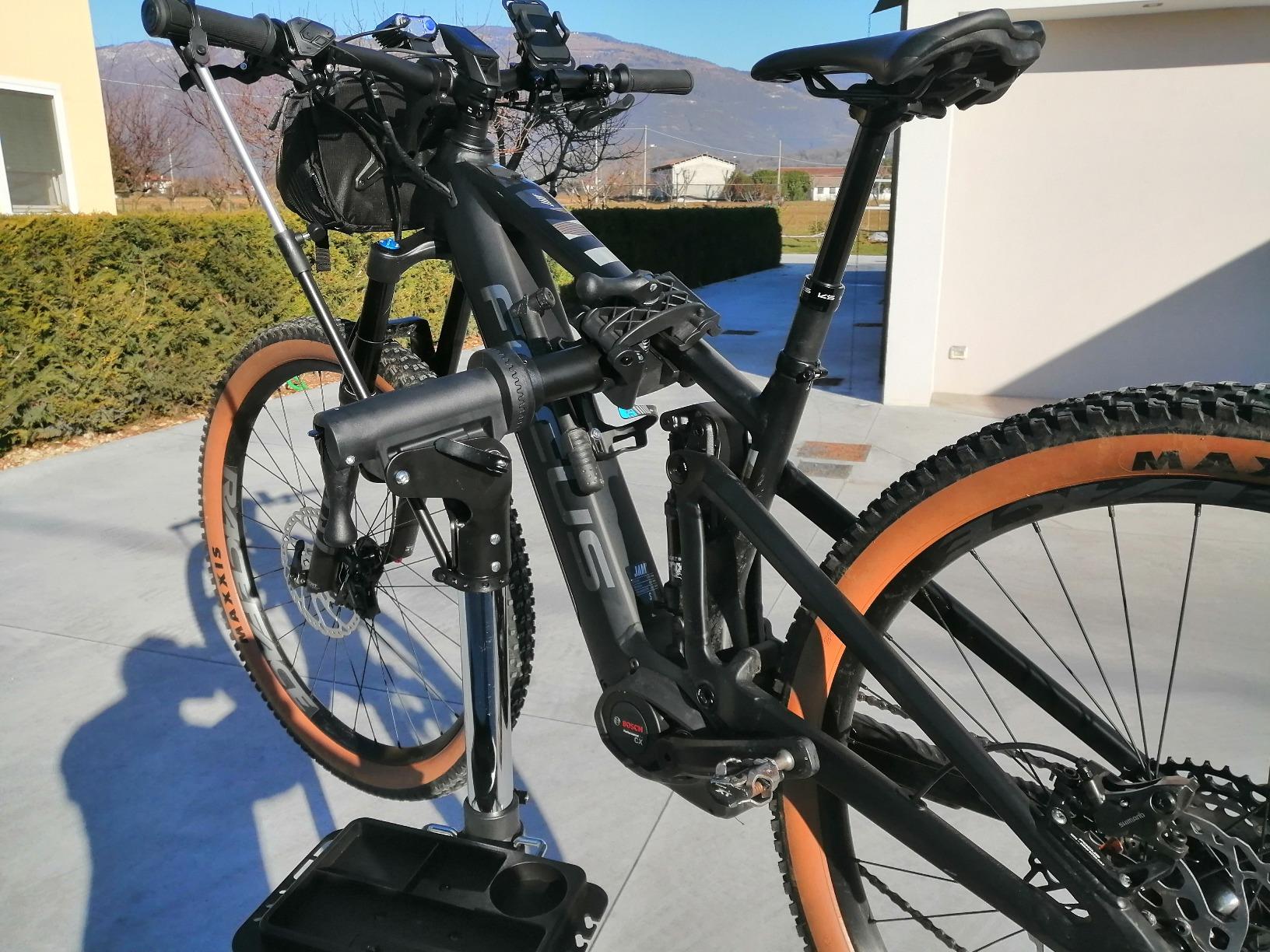Songmics cavalletto bici riparazione regolabile con vassoio