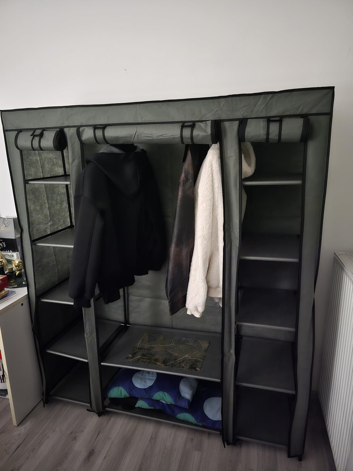 Songmics LSF03G armadio tessuto 150x45x175 cm grigio 12 ripiani