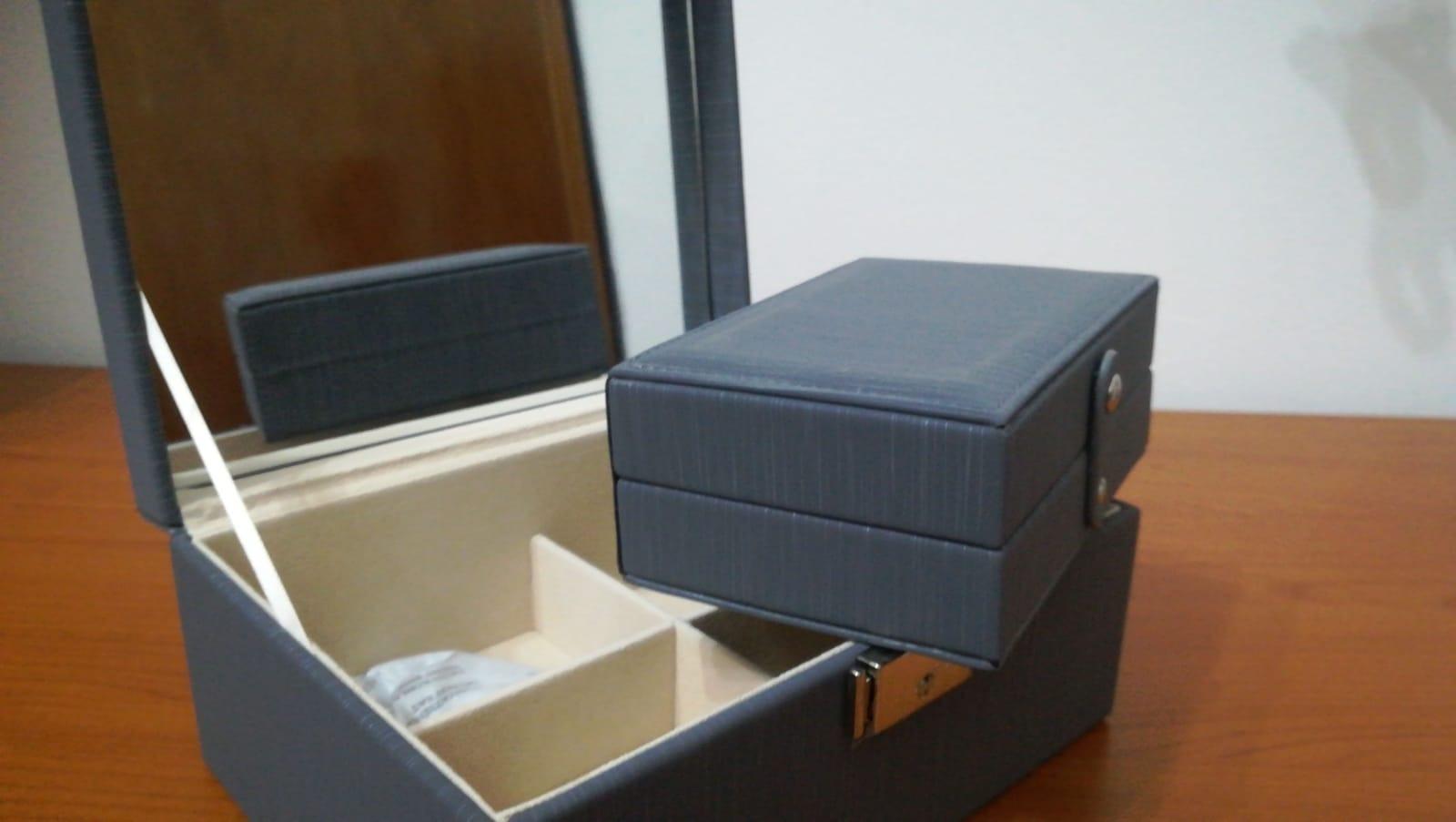 Songmics JBC232GY Portagioie 2 Livelli Grigio con Serratura