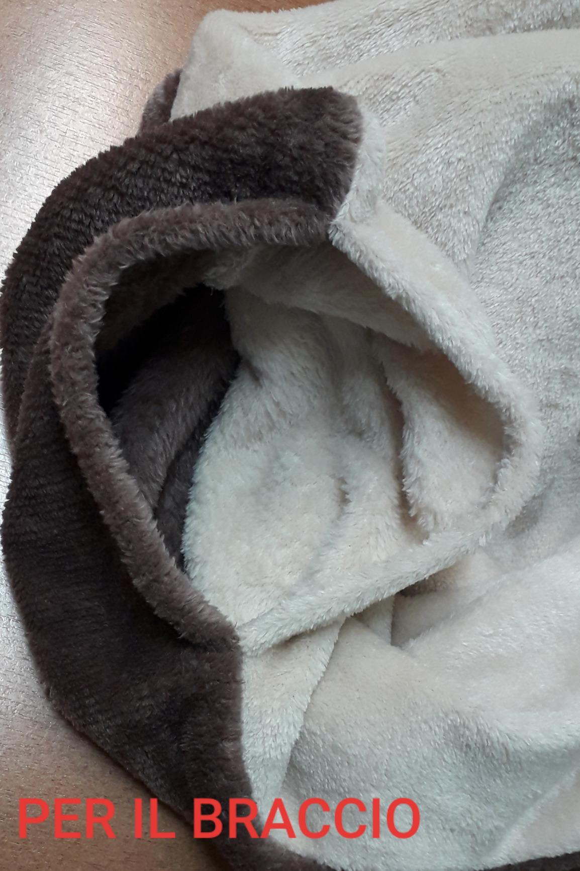 Kanguru Momonga coperta indossabile pile rosa 120x120 cm