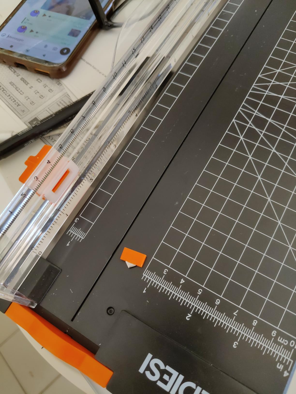 Ediesi Taglierina Carta A4 Bianca con Blocco di Sicurezza