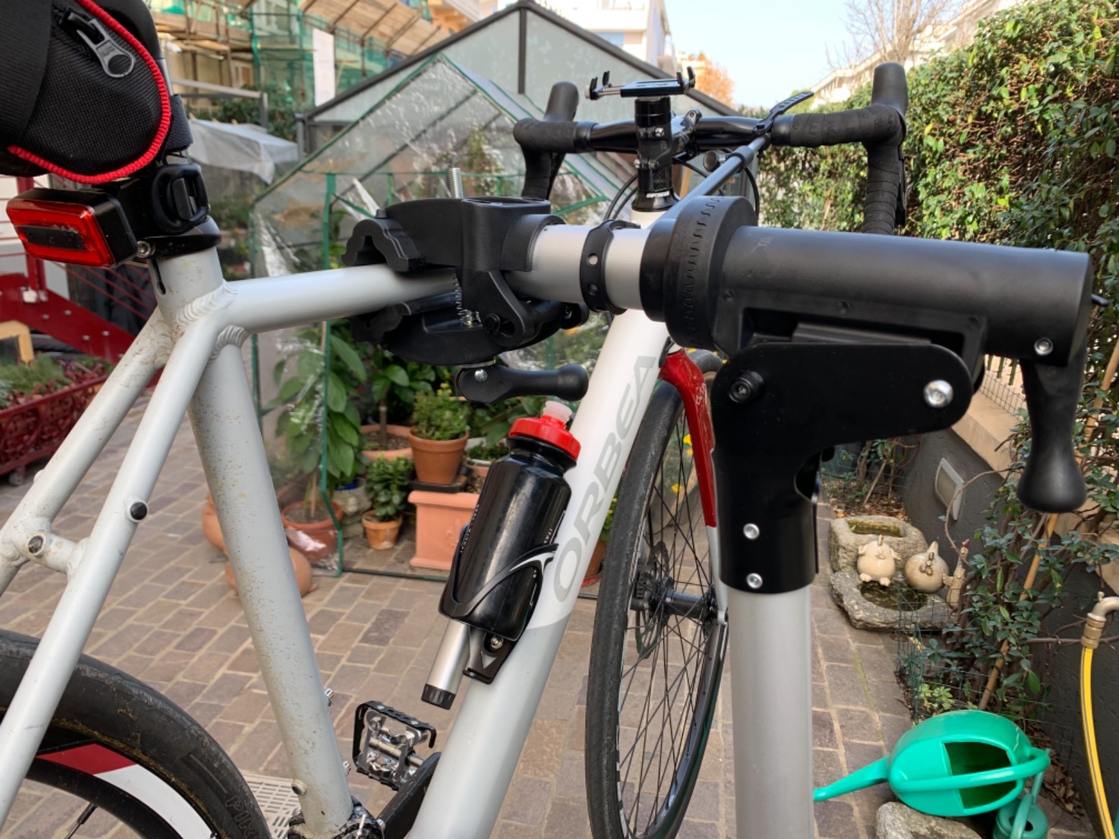 Songmics SBR04B Supporto Bici Alluminio 25 kg Nero