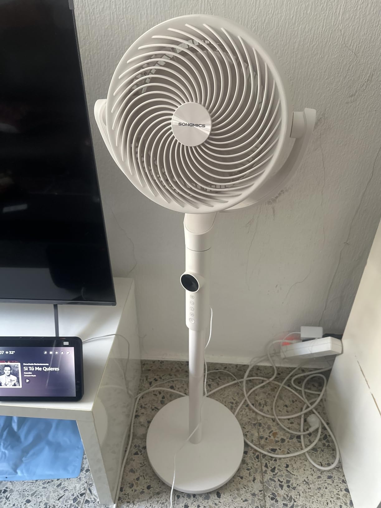 Songmics XFC002B1EU ventilatore piantana nero 20 dB