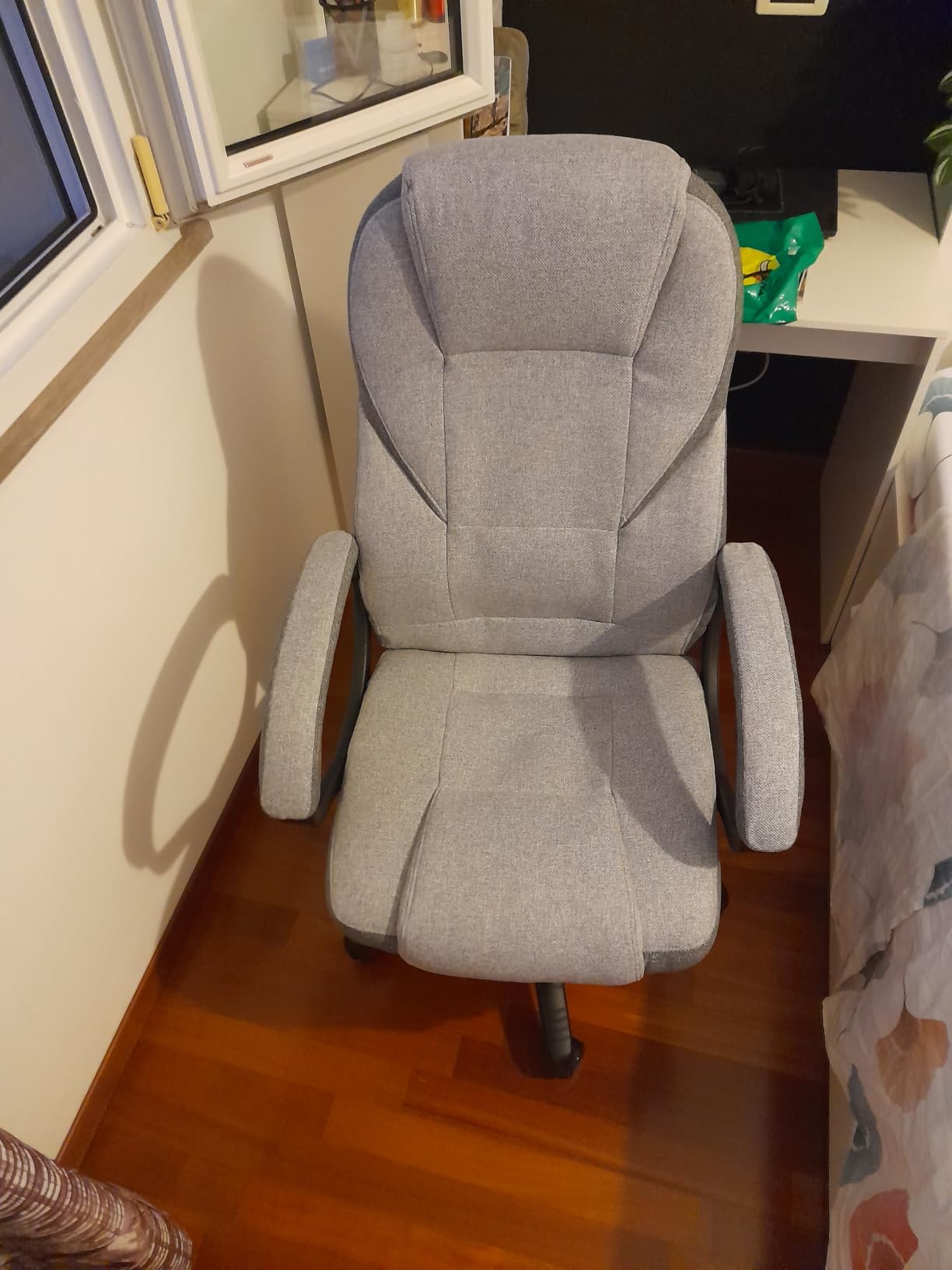 Songmics sedia ufficio girevole nero similpelle 150 kg