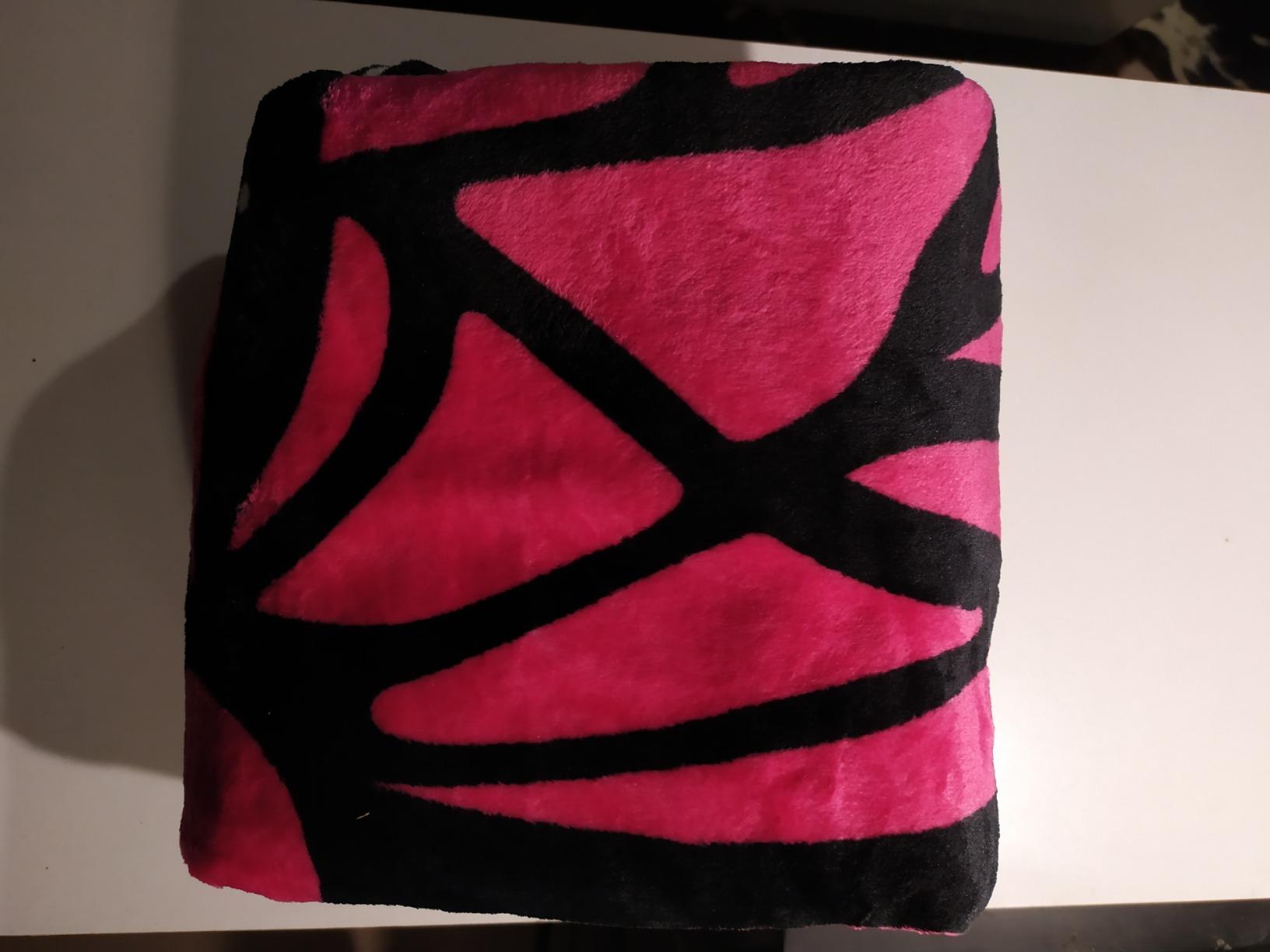 Kanguru Butterfly poncho coperta pile 120x120 cm caldo