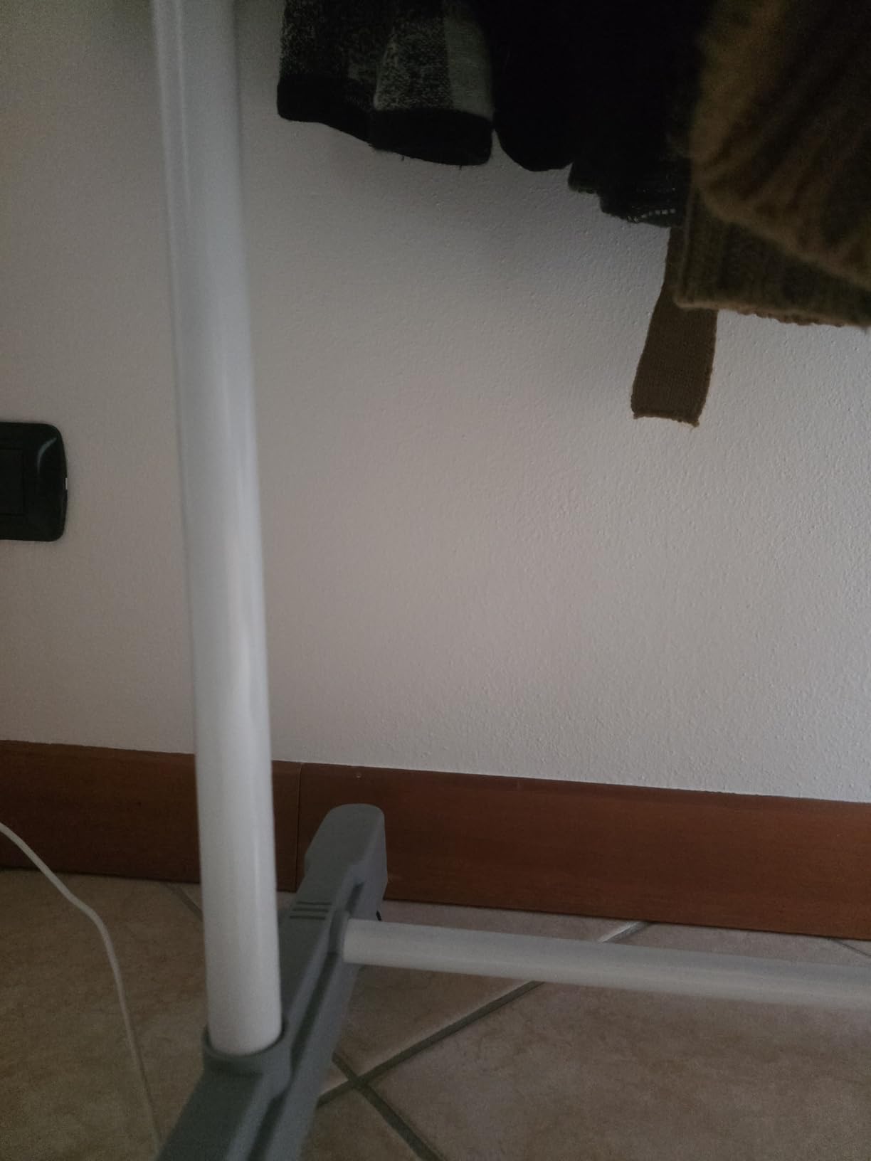 Domo Pak Stender Singolo con Ruote Telescopico 10 Kg