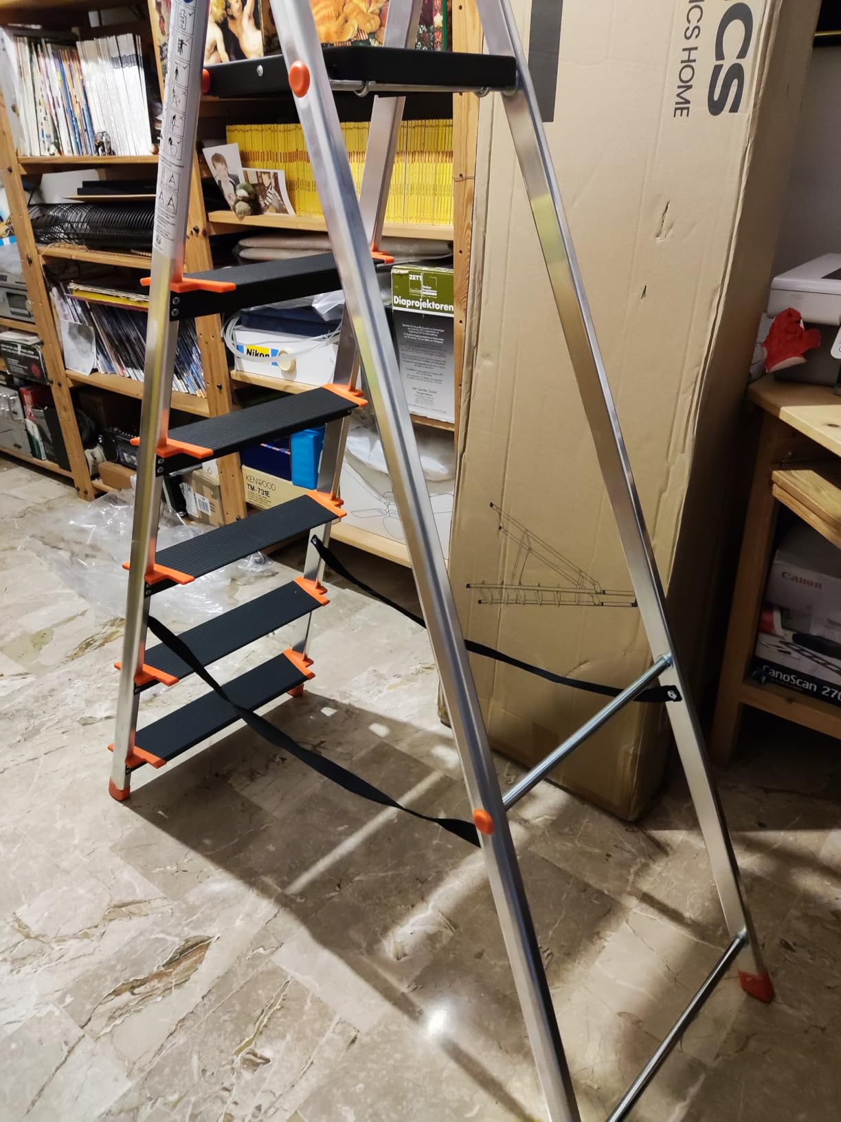 Songmics GLT06BK Scaletta 6 Gradini Alluminio 150 kg
